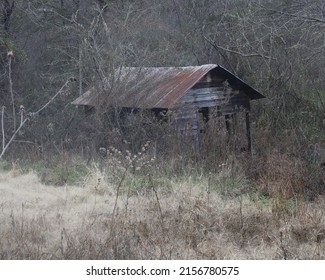 An Old Wooden Hut In The Dry Field In The Southern Appalachian Mountains, The USA