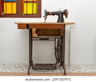 old-fashioned sewing machine at horizontal composition