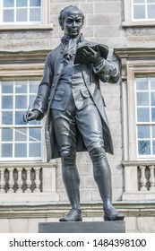 Oliver Goldsmith Statue Trinity College Dublin