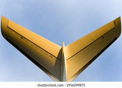 Olivet, France - 15 Mars 2021 : Low-angle View Of A Bombardier Aircraft Tail