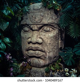 Olmec Sculpture Carved Stone Mayan Symbol Stock Photo 1040489161 ...