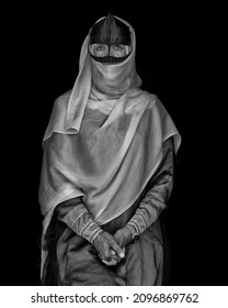 Omani Woman With Old Style 