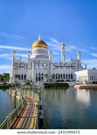 Omar Ali Saifuddin Mosque View
