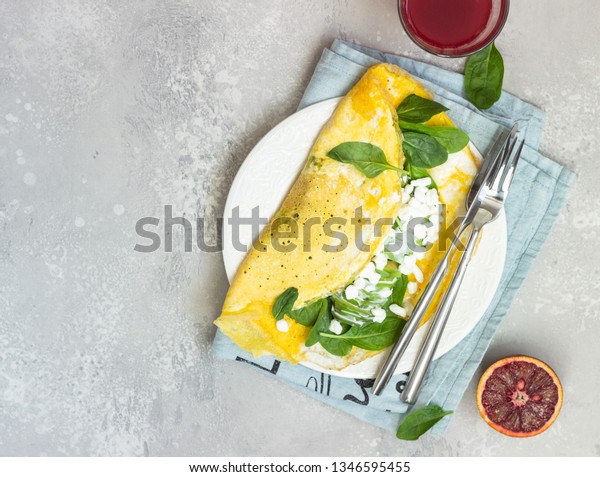 Omelette Spinach Avocado Fresh Farm Cottage Royalty Free Stock Image