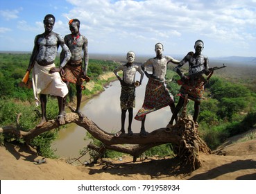 Omo Valley /Ethiopia 
January 24 2011
Karo Tribe Men over Omo River