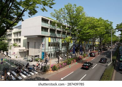 OMOTE-SANDO, TOKYO, JAPAN - CIRCA JULY 2014: Omote Sando Hill Is A Mall Famous For Its Fashionable Products.