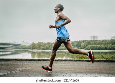 459 Kenyan runners Images, Stock Photos & Vectors | Shutterstock