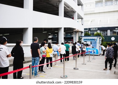 
On August 24, 2022, Shanghai, China, Queuing Up For Nucleic Acid Testing