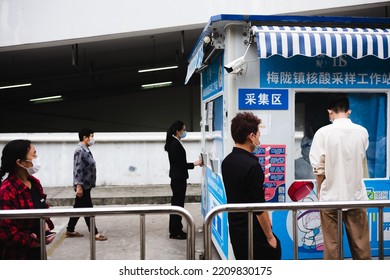 
On August 24, 2022, Shanghai, China, Queuing Up For Nucleic Acid Testing