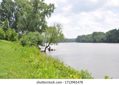 On The Banks Of The Wabash River