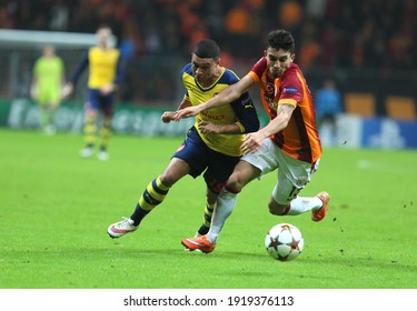 On December 9, 2014, In Istanbul Türk Telekom Arena Stadium, Galatasaray Football Team Lost To Arsenal Team 4-1 In The Champions League. (L) Alex Oxlade Chamberlain, Alex Telles