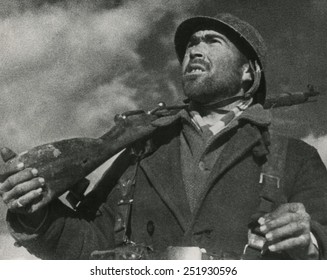 On the Guadalajara front, a soldier of the Spanish Republican (loyalist) army looks out for airplanes. April 1937. Spanish Civil War, 1936-1939.
