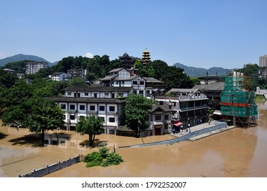 On July 27, 2020, The No.3 Flood Peak Of The Yangtze River Passes Through Ciqikou Ancient Town In Chongqing, China, Which Is The Largest Flood Peak Of The Yangtze River This Year.