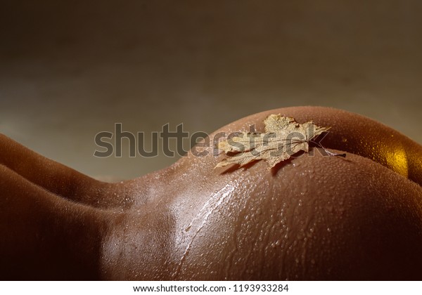 Sexy Sweaty Naked Girls
