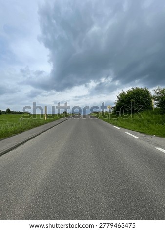 On the road, cloudy day, spring, lonesome, nature