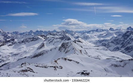 On top of the Nebelhorn with a view over the mountain tops