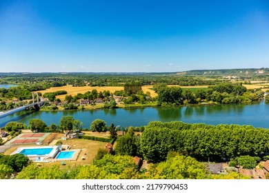 On The Way In The Beautiful Valley Of The Seine At Château Gaillard - Les Andelys - Normandy - France