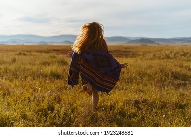 280 Barefoot witches Images, Stock Photos & Vectors | Shutterstock