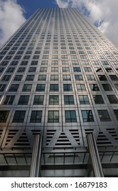 One Canada Square From Below Showing Perspective.