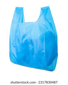 Una bolsa de plástico azul claro aislada en blanco