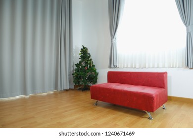 1000 Abandoned Red Couch Stock Images Photos Vectors