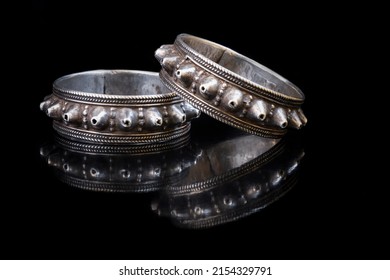 One of the traditional Omani women's accessories made of silver
that are worn on the hand and is called the banjari - Shutterstock ID 2154329791