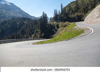 One of the turns at Silvretta Alpine Road Austria(silvretta hochalpenstrasse)