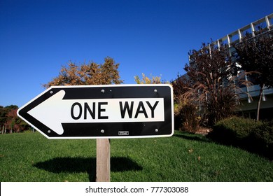 One Way Signs Used Inform Motorists Stock Photo 777303088 | Shutterstock