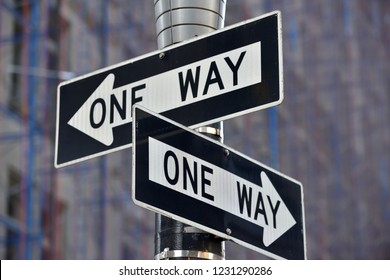 One Way Street Images Stock Photos Vectors Shutterstock