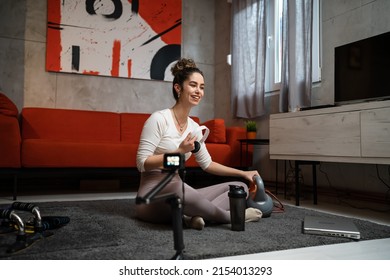 One Woman Young Adult Caucasian Female Sporty With Laptop Using Internet For Online Training At Home Real People Sport Health And Fitness Concept Copy Space