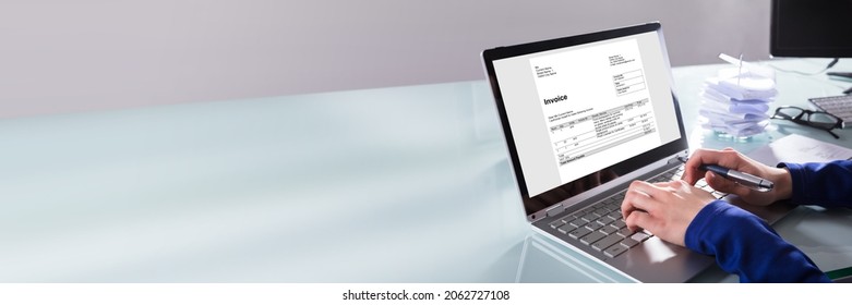 Online Digital E Invoice Statement On Laptop