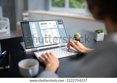 Online Digital E Invoice Statement On Hybrid Laptop