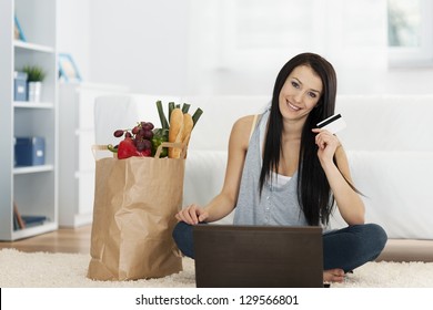 Online groceries - Powered by Shutterstock