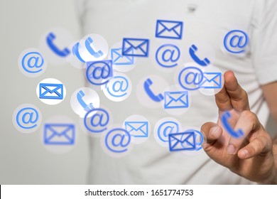 悩んでいる人のイラスト の写真素材 画像 写真 Shutterstock 悩んでいる人のイラスト の写真素材 画像 写真 Shutterstock