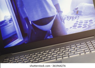 Online Sex Video Chat On Laptop