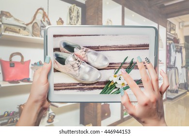Online shop, online store women's shoes, order through the Internet a - Shutterstock ID 446944153