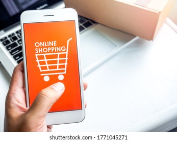 1,112 Online shopping orange cart Stock Photos, Images & Photography ...