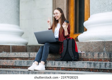 Online Tutor, Tutoring Jobs For College Students. Earn Extra Money While Learning.