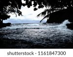 Onomea Bay at Hokeo Point, Onomea Bay Trail, Big Island, Hawaii, USA