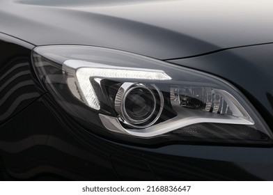 Opel Insignia Clear Xenon Headlights