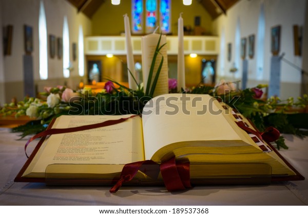 Open Bible Wedding Flowers On Altar Stock Photo Edit Now 189537368