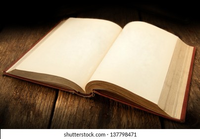 Open Book Images Stock Photos Amp Vectors Shutterstock