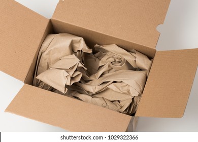 Open delivery box with protective paper cushioning