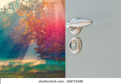 Open the door handle and keys conservatory overlooking the forest and the sun