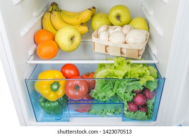 Vegetables in the Fridge: imÃ¡genes, fotos de stock y vectores