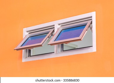 Imagenes Fotos De Stock Y Vectores Sobre Window Ventilation