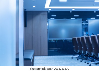 Open Modern Meeting Room, Neat Chairs, Glass Partition