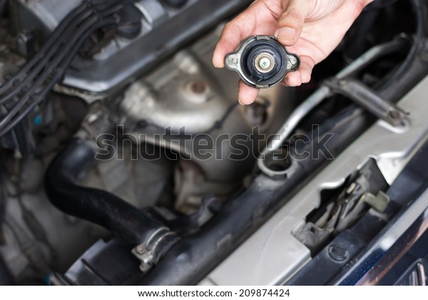 how to check radiator cap