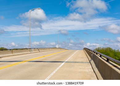 Open Two Lane Road Over Bridge Stock Photo 1388419709 | Shutterstock