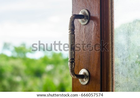 Open window 